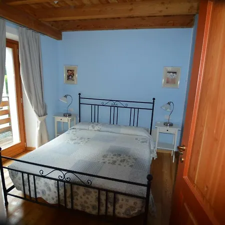 Casa Vacanza Rustico Lombardo Nyaraló *